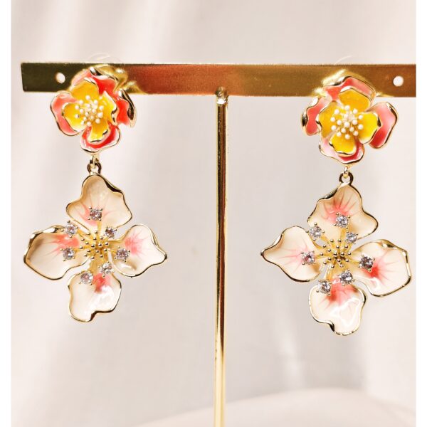 Pink & White Floral Drop Earrings