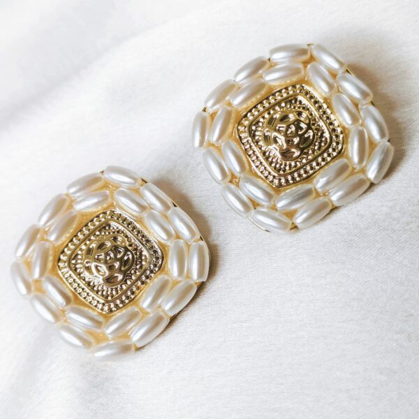 Vintage-Inspired Pearl & Gold Square Earrings