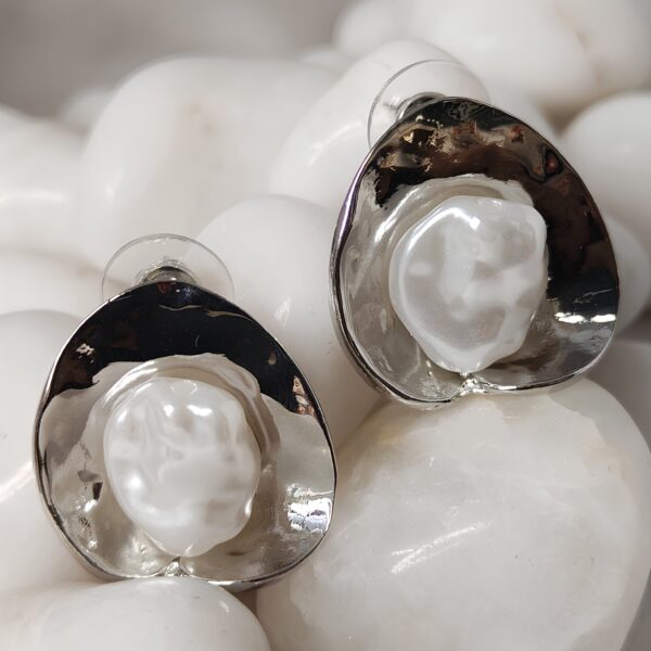 Unique Silver Pearl Shell Earrings